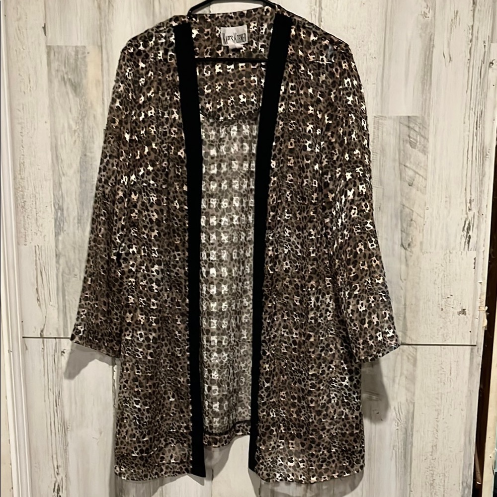 Vintage Sheer Open lightweight leopard print open jacket wrap